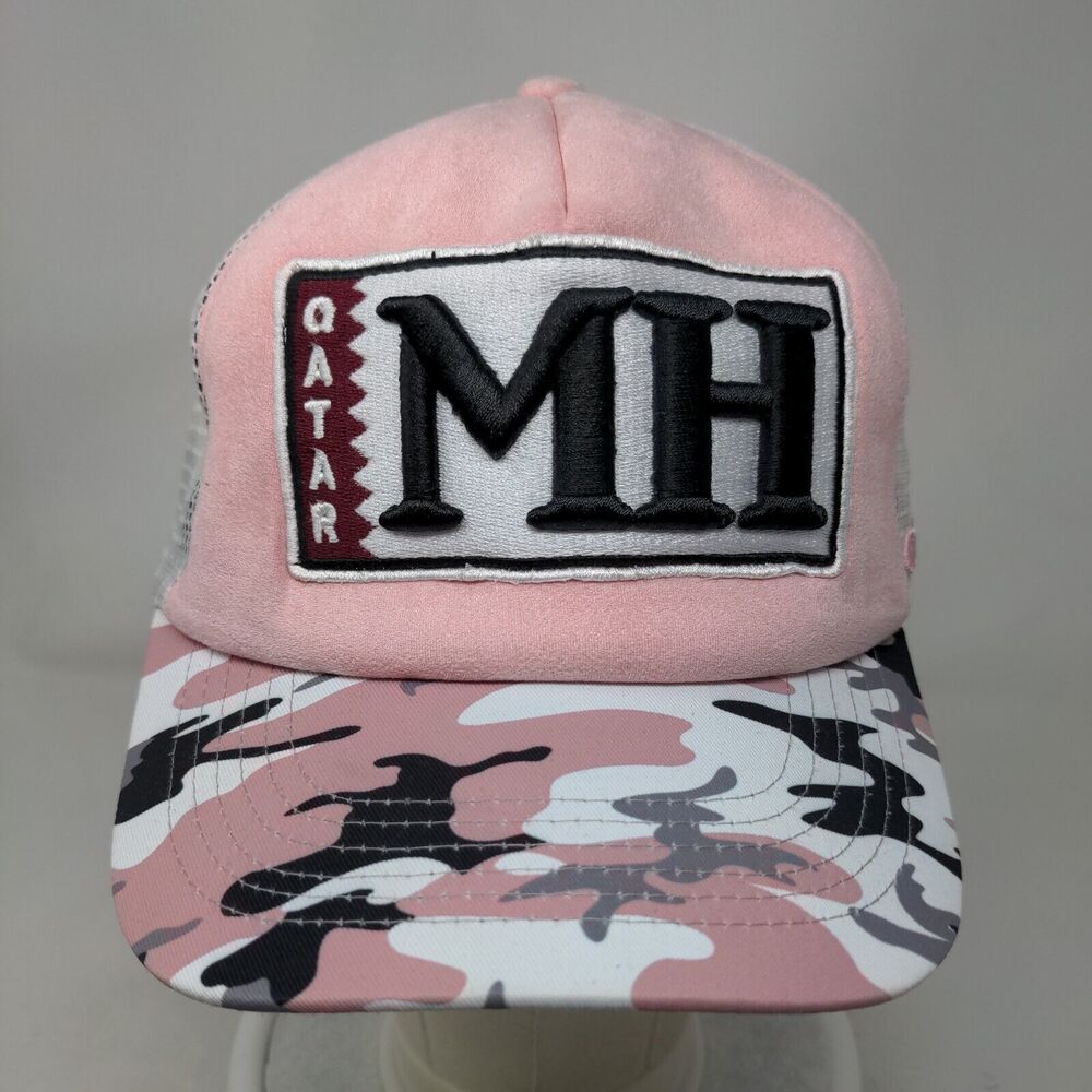 Qatar Mh Queue Snapback Mesh Back Trucker Hat Pink One Size Camouflage View 2